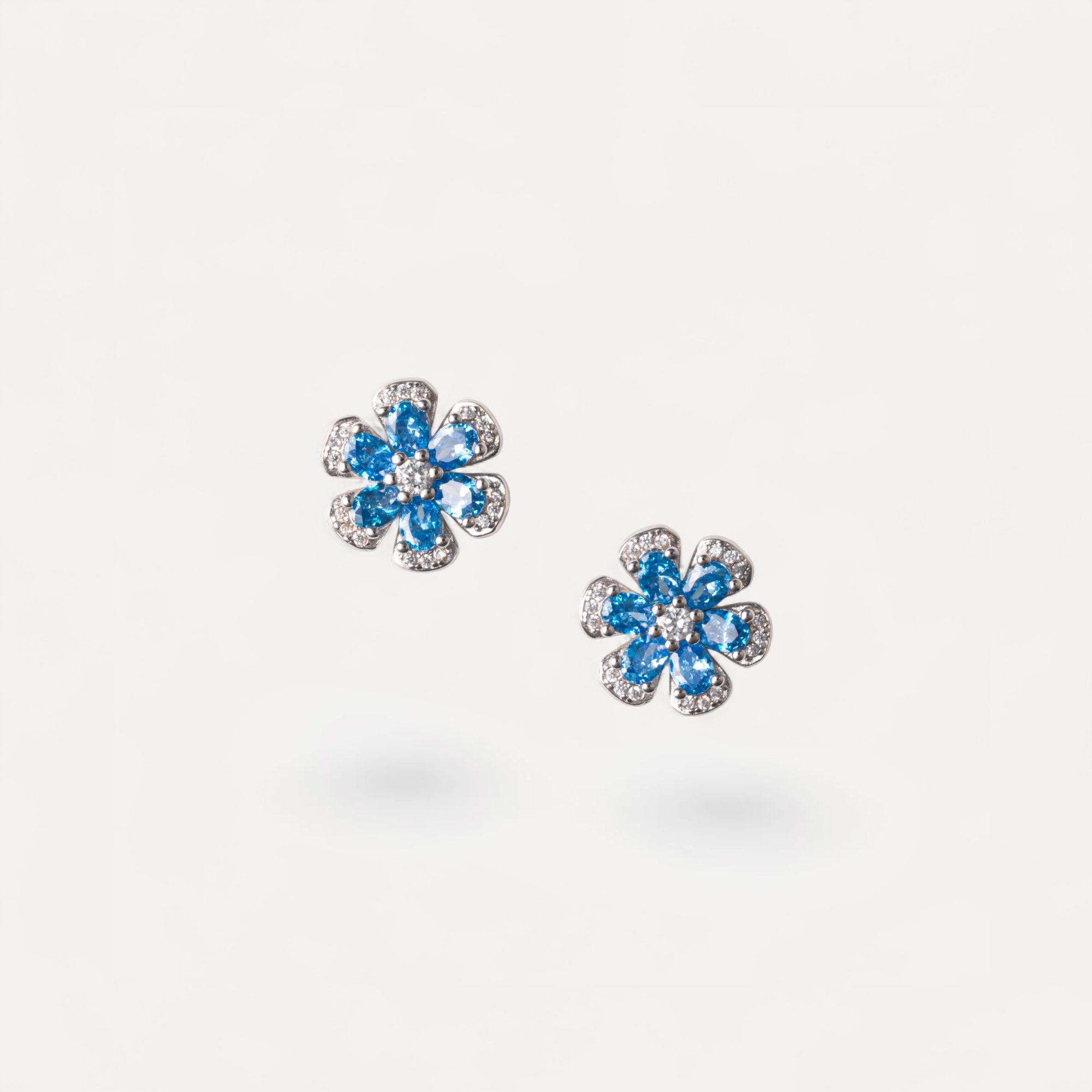 Orecchini Fiore con Zirconi - Argento