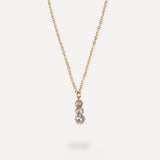 Collana con Pendente a Tre Zirconi