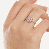 Anello con pietra centrale