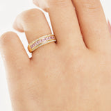 Anello con Zirconi Rosa e Fasce - Oro