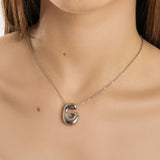 Collana con Lettera G in Stile Bombato